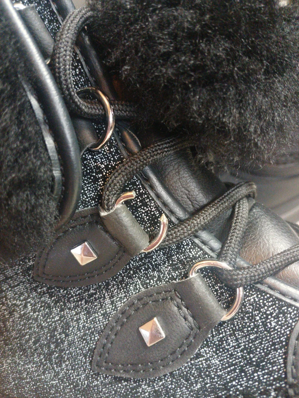 Crocs W7 Allcast II Luxe Snow Boots Black Shimmer Waterproof Winter Duck Boots